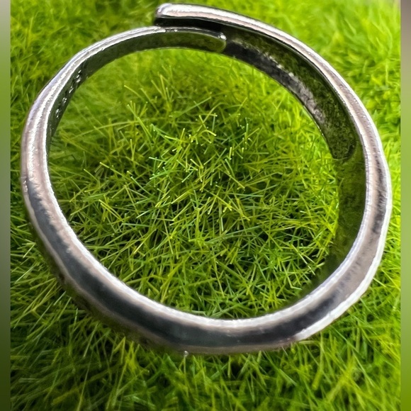 Silver 925 Hello Kitty 🌸 Adjustable ring (1 ring) adorable dainty - Picture 8 of 9